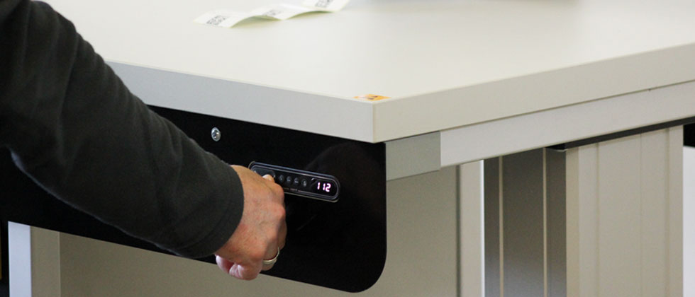 Incoming goods 4.0 - ADOMO Relabeling Station from MODI